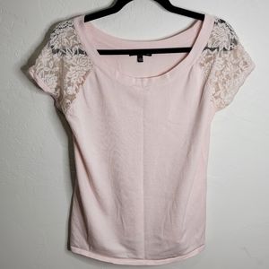 Cable & Gauge Soft Dusty Pale Pink Lace Sleeve Top